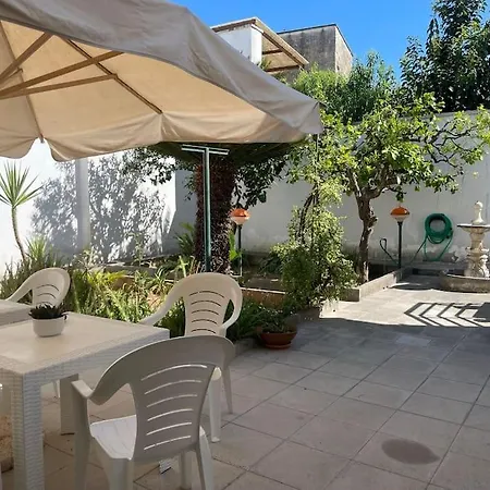Casa De La Franca *